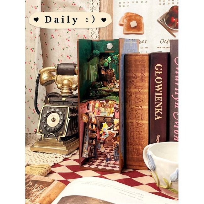 Tonecheer, DIY Book Nook, Alice in Wonderland Bookend, TQ128, 18x8x24,5cm