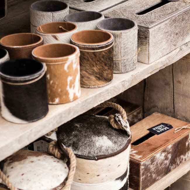 Mars & More pennenbak koehuid zwart/wit 10cm