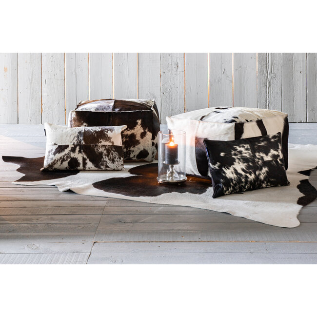 Mars & More poef koehuid vierkant zwart/wit 50x50x30cm