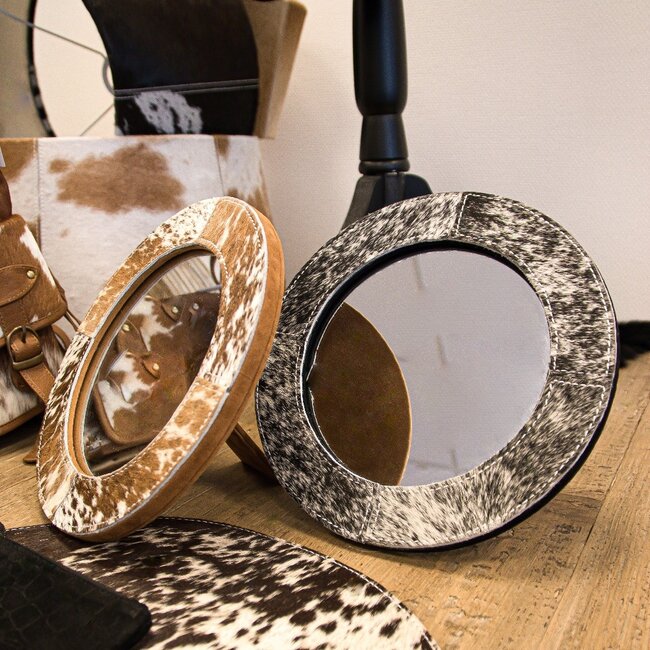 Mars & More spiegel rond standaard koe bruin/wit 25cm*