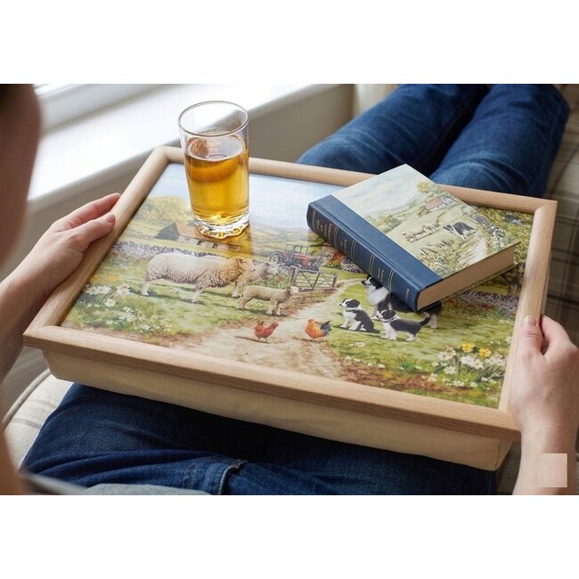 Lesser & Pavey Schootkussen laptray bordercollie met  schaap 43x33x6cm