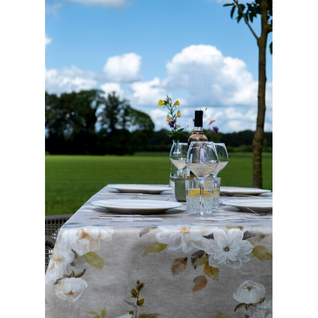 2Lif White flowers 140cm x 20 mtr