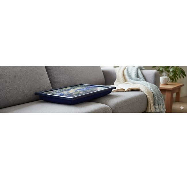 Lesser & Pavey Schootkussen – Laptray Waterlelies  van Claude Monet  44x34x6 cm
