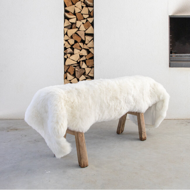 Mars & More plaid 2 ijslandse schapen geschoren wit 190cm (butt to butt)