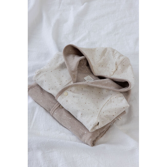 Feetje - Omkeerbaar Jasje met Capuchon AOP Taupe Melange - The Magic is in You