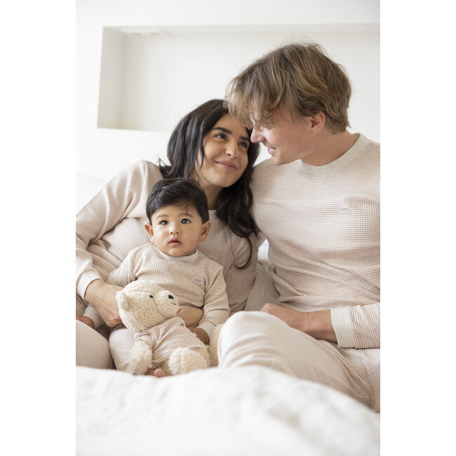 Feetje - Knuffel Pyjama / Knuffelshirt Wafel - Stroopwafel - Family Edition