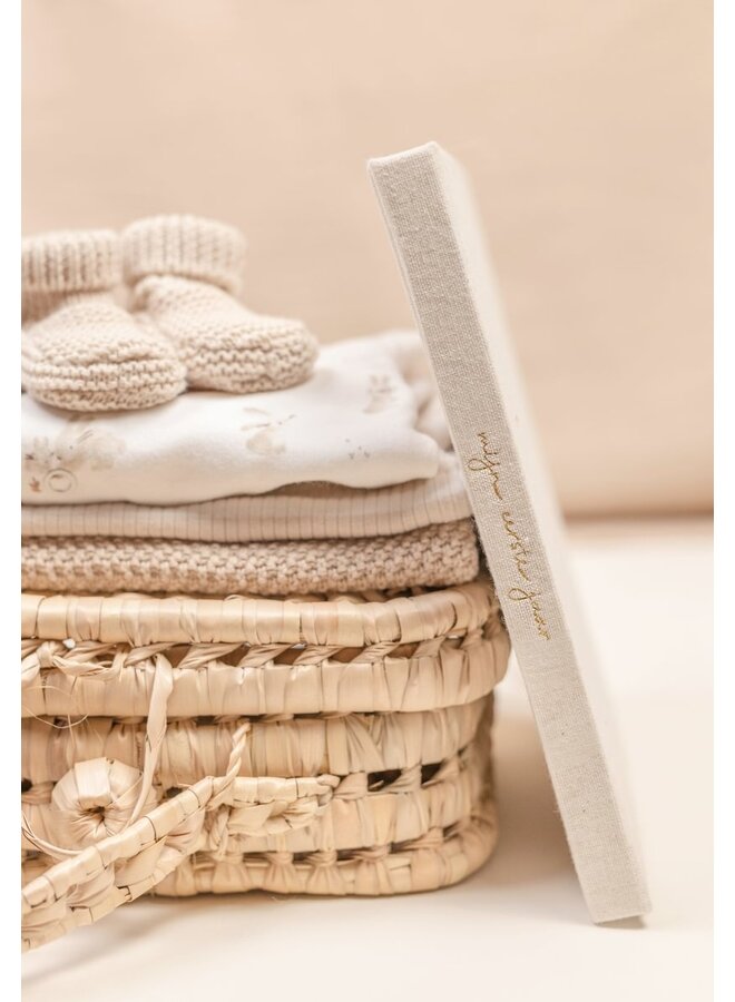 Little Dutch - Babyboek 'Mijn eerste jaar' - Baby Bunny