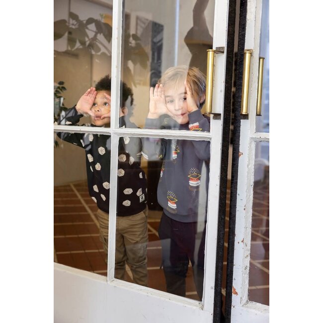 Sturdy - Sweater AOP Zwart - Couch Club