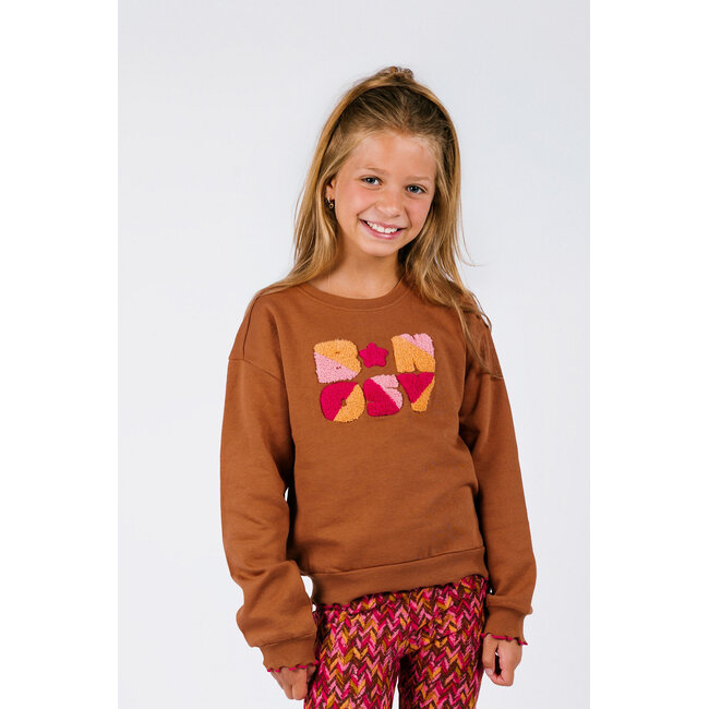 B.Nosy - Sweater Sue - Bisque