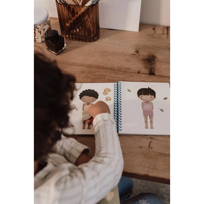 Little Dutch - Aankleed- en Stickerboek - Forest Friends