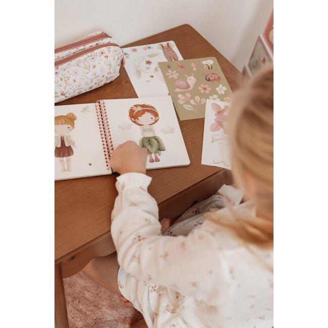 Little Dutch - Aankleed- en Stickerboek - Fairy Garden