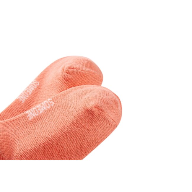 Someone - Kniekous Savi - Coral