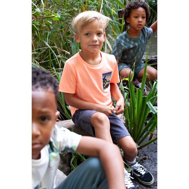 Sturdy - T-shirt Neon Oranje - Lagoon Legends