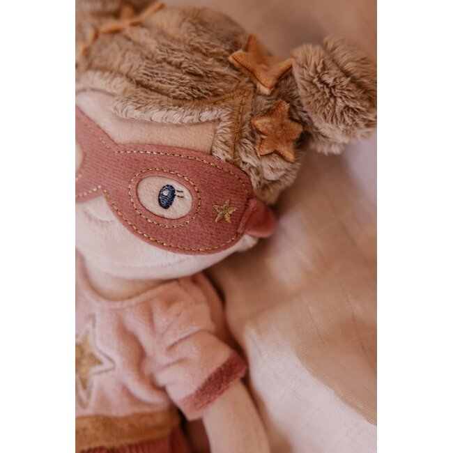 Little Dutch - Knuffelpop Super Hero Rosa 35 cm