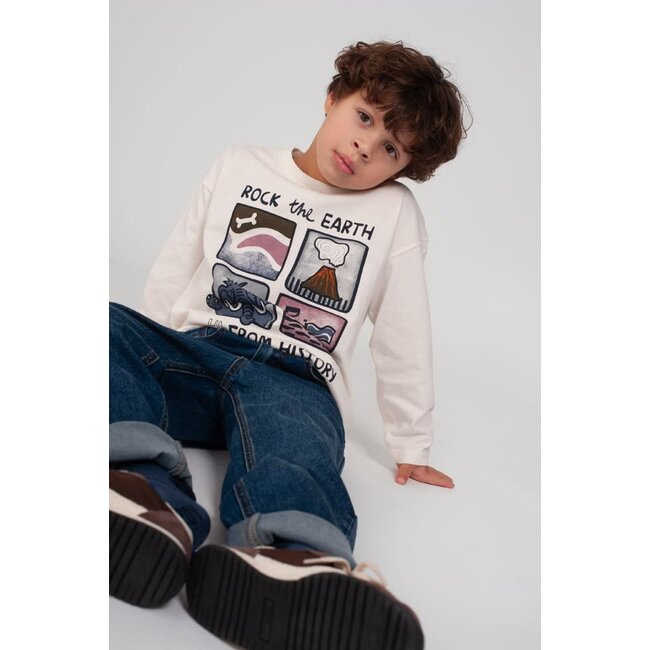 Sturdy - Longsleeve Oversized Offwhite - Rock the Earth