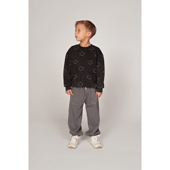 Sturdy - Sweater AOP Relaxed Fit Antraciet - Mountain Top