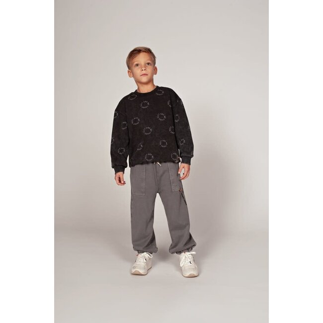 Sturdy - Sweater AOP Relaxed Fit Antraciet - Mountain Top