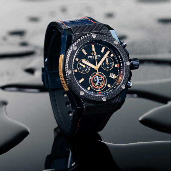 TW Steel TW Steel ACE50-1995 Limitierte Auflage Herrenuhr 44 mm