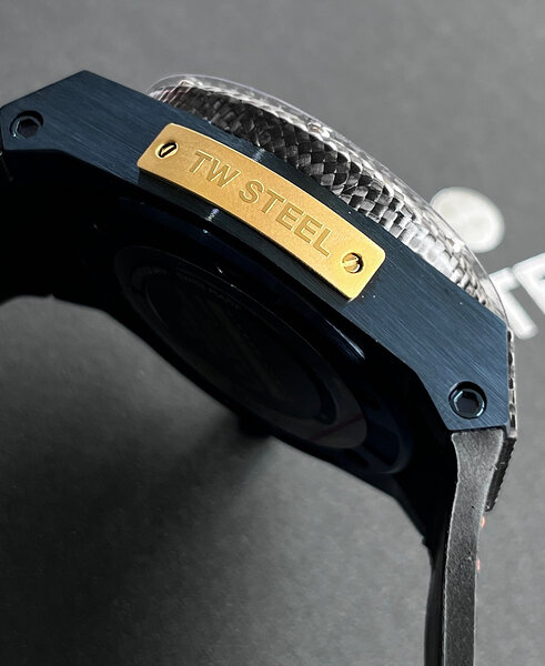 TW Steel TW Steel ACE50-1995 Limitierte Auflage Herrenuhr 44 mm