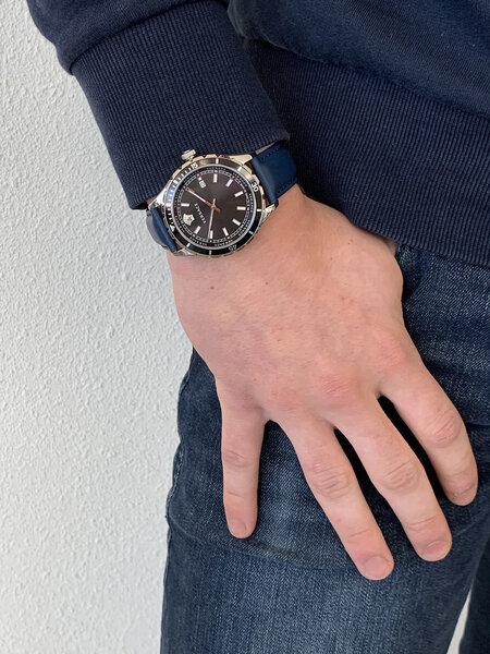 Versace Versace VE3A00220 Hellenyium men's watch 42 mm