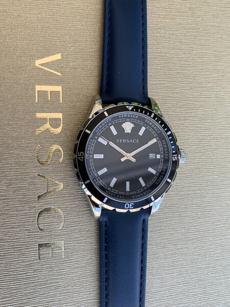 Versace Versace VE3A00220 Hellenyium men's watch 42 mm