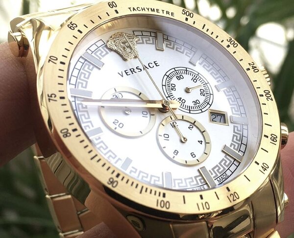 Versace Versace VEV800619 Sporty men's chronograph watch 44 mm