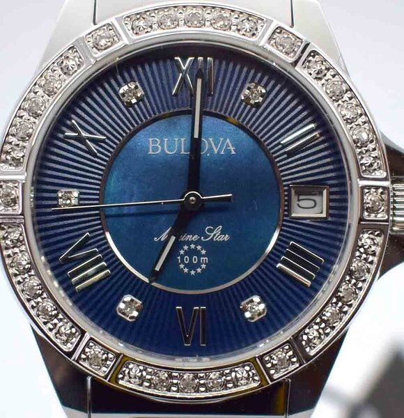 Bulova Bulova 96R215 Marine Star Diamond Damenuhr 32 mm