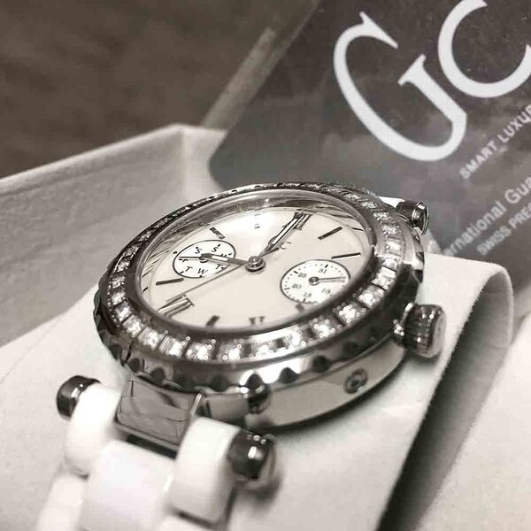 Gc Guess Collection GC Guess Kollektion I01200L1 Damenuhr 34mm