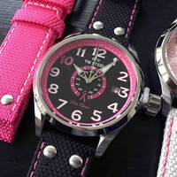 TW Steel TW Steel TW973 Pink Ribbon Damenuhr 45 mm