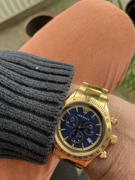 Versace Versace VEV700619 Chrono Classic watch 44 mm DEMO