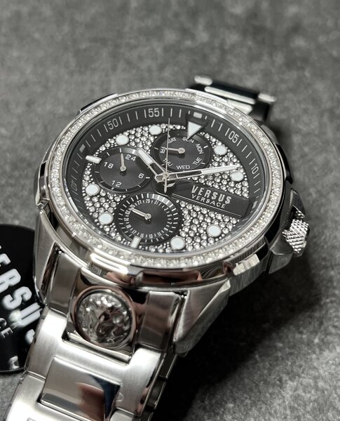 Versus Versace VSP1M1221 6eme Arrondissement watch DEMO