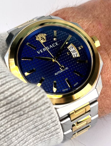 Versace VEAG00222 Dylos automatic watch 42 mm