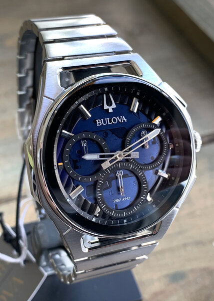 Bulova Bulova 96A205 CURV Chronograph Herrenuhr 44 mm