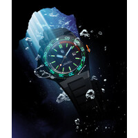 Paul Rich Paul Rich Aquacarbon Pro Shadow Black DIV02-A automatic watch