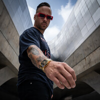 URBN22 URBN22 Exklusive Golden Gambler Streetlife Chronographenuhr