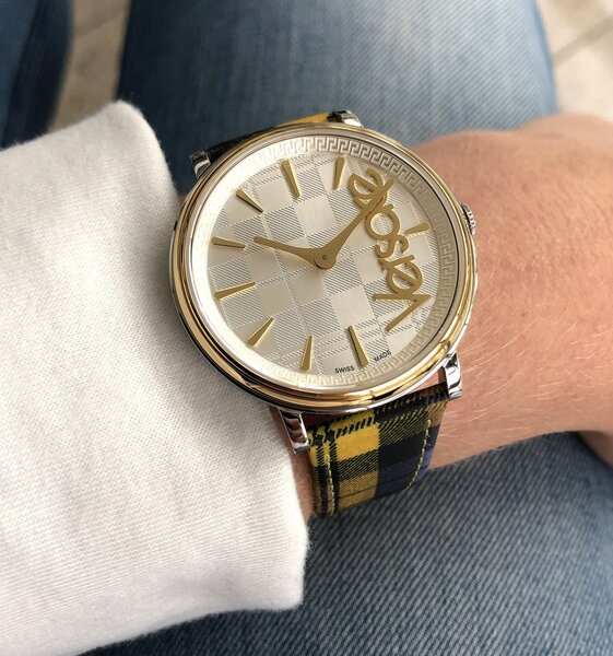 Versace Versace VE8100118 V-Circle ladies watch