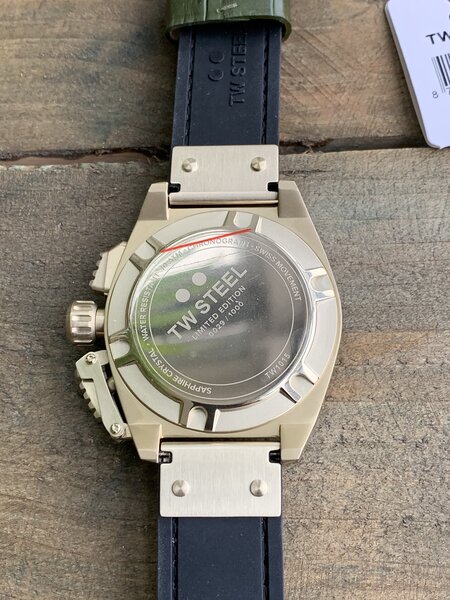 TW Steel TW Steel TW1015 Canteen Uhr Schweizer Uhrwerk