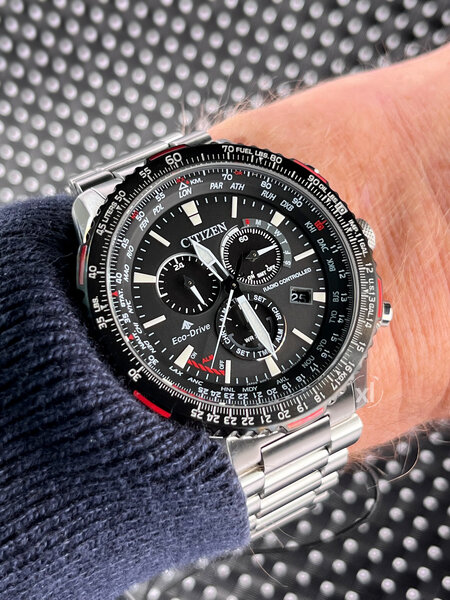 Citizen Citizen CB5001-57E Promaster Sky funkgesteuerte Eco-Drive-Uhr, 47 mm