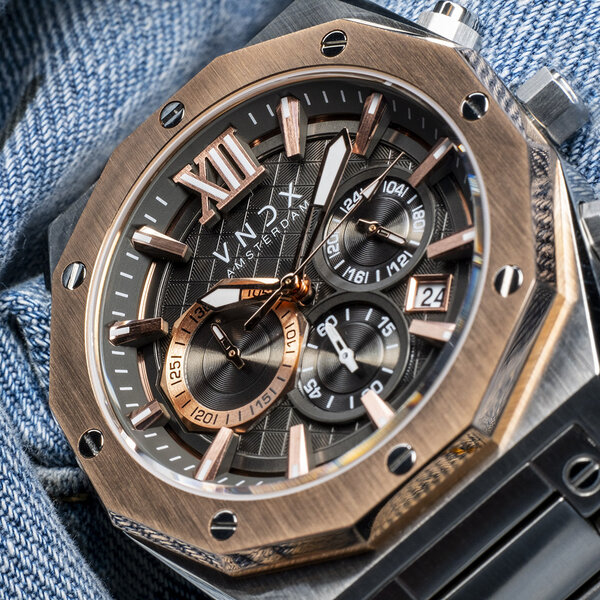 VNDX Amsterdam VNDX Wise Man Steel Silver Rose Gold MS11885-TR watch