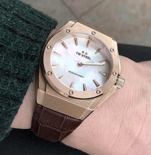 TW Steel TW Steel CE4034 CEO Tech ladies watch 38mm