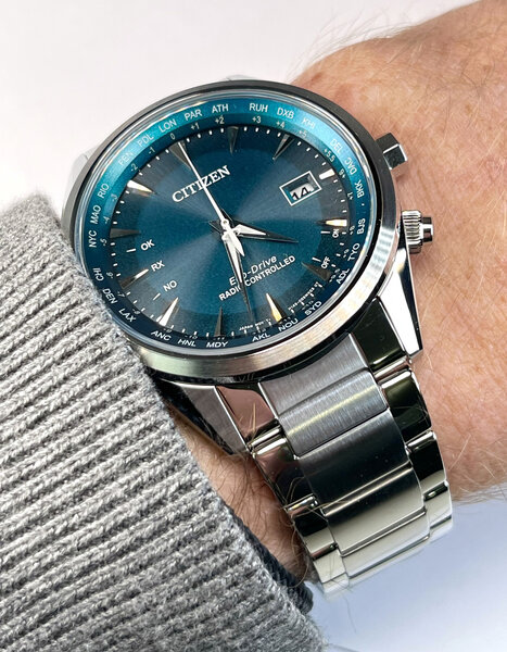 Citizen Citizen CB0270-87L Funkgesteuerte PCAT Uhr 43 mm