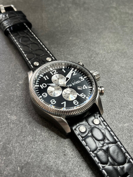 TW Steel TW Steel VS110 Volante Chronograph Uhr 48 mm