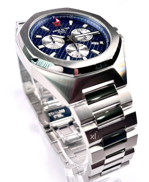 Swiss Alpine Military Swiss Alpine Military 7005.9135 Typhoon watch 42 mm