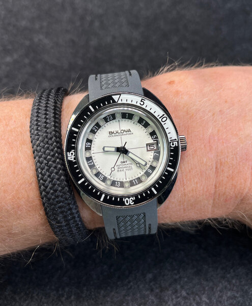 Bulova Bulova 98B407 Oceanographer automatic watch DEMO