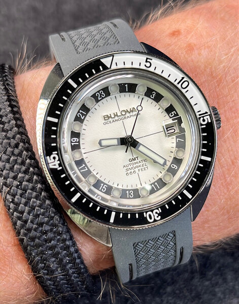 Bulova Bulova 98B407 Oceanographer Automatikuhr DEMO
