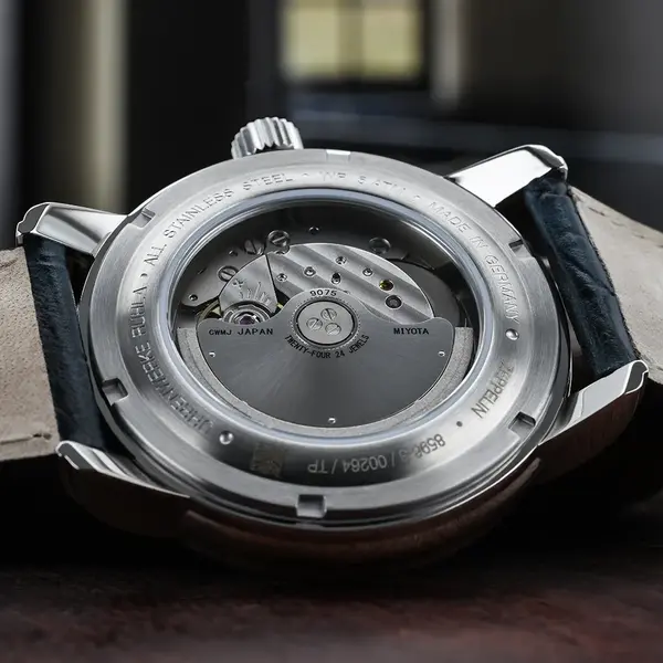 Zeppelin Zeppelin 8596-3 Friedrichshafen Automatikuhr mit GMT-Funktion