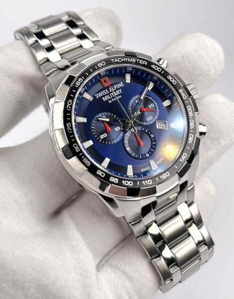 Swiss Alpine Military Swiss Alpine Military 7043.9235 Herrenuhr 46 mm Saphirglas