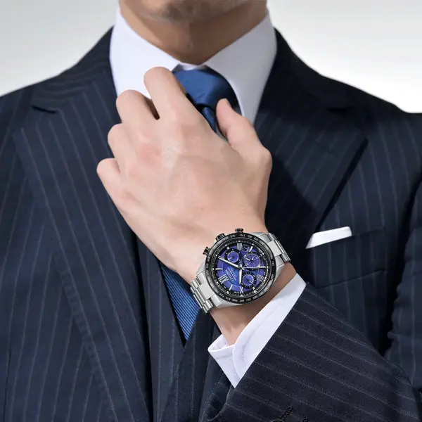 Citizen Citizen CC4075-50L Attesa Unite mit Blau Limited Edition Uhr