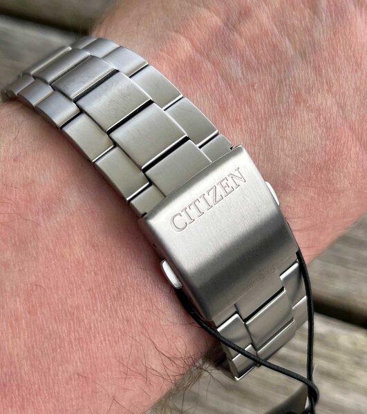 Citizen Citizen AT2590-59L Super Titanium Eco-Drive watch, 40 mm