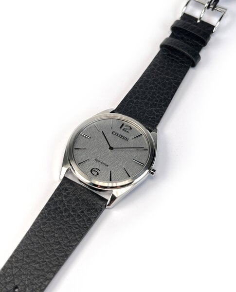 Citizen Citizen AR3120-16A Eco-Drive Suratto watch